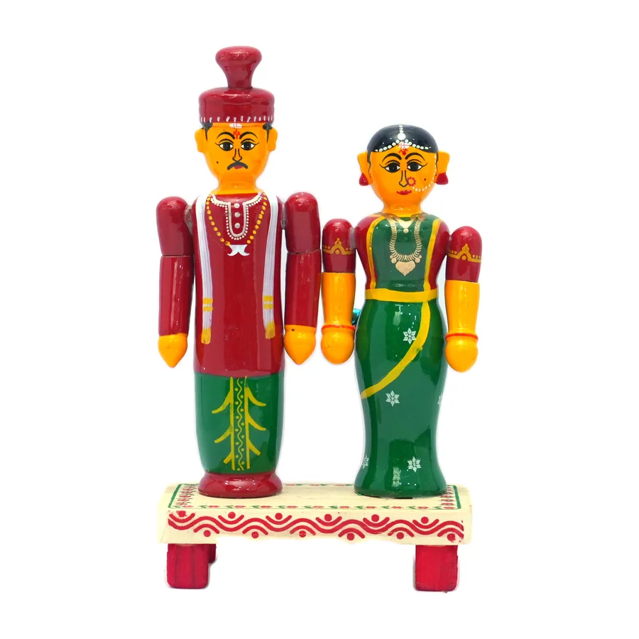 Kondapalli Couple Dolls on Platform, Maroon and Green
