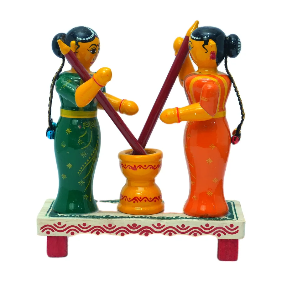 Kondapalli Two Women Pounding Grain Doll Set